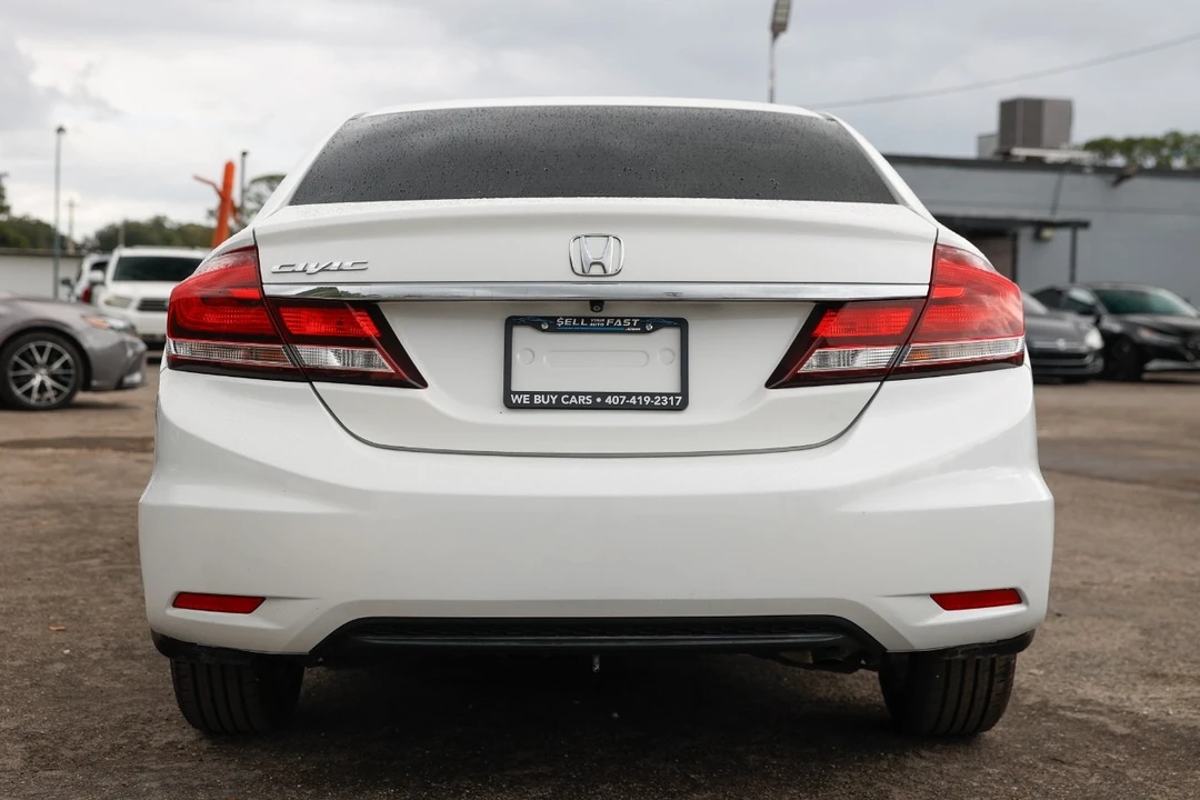 2015 Honda Civic 9th Gen - Image 7 of 12