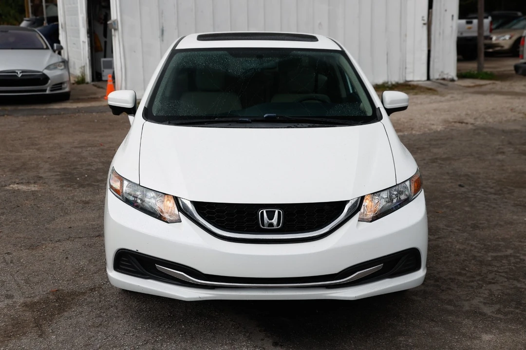 2015 Honda Civic 9th Gen - Image 19 of 21