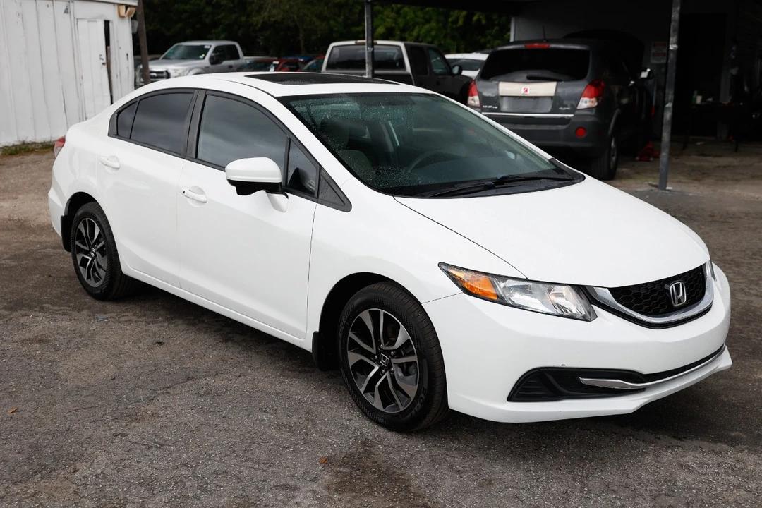 2015 Honda Civic 9th Gen - Image 15 of 21
