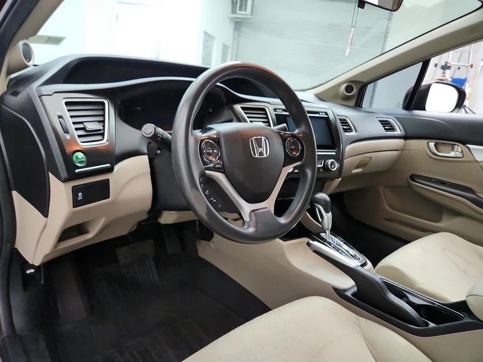 2015 Honda Civic 9th Gen - Image 13 of 31