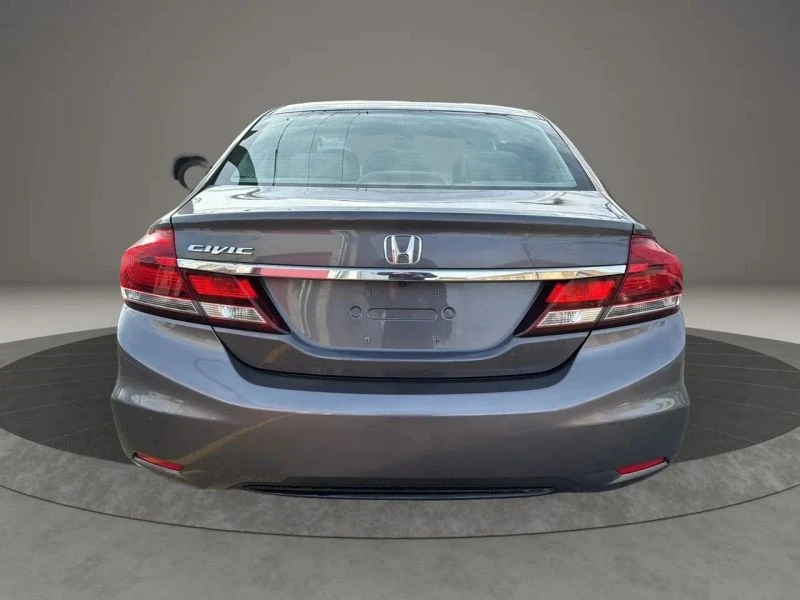 2015 Honda Civic 9th Gen - Image 6 of 12
