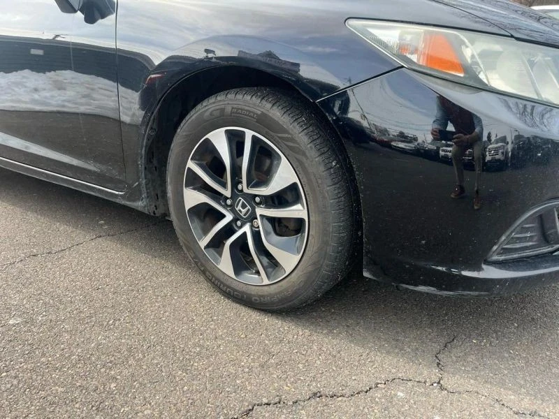 2015 Honda Civic 9th Gen - Image 9 of 12