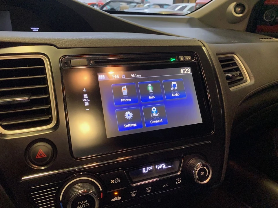 2015 Honda Civic 9th Gen - Image 19 of 21