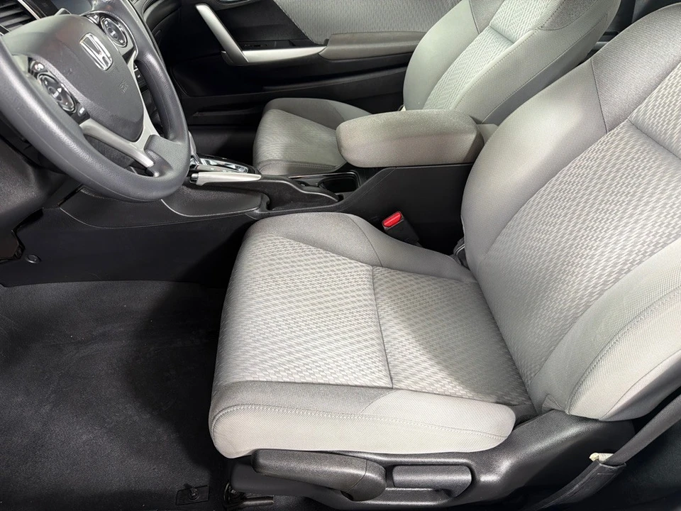2015 Honda Civic 9th Gen - Image 10 of 23