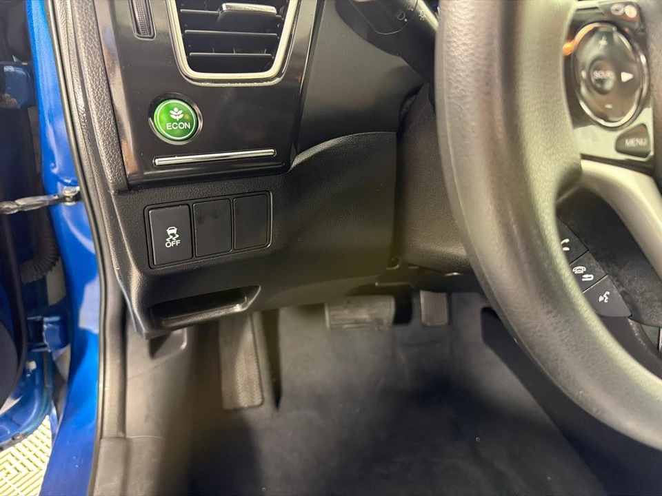 2015 Honda Civic 9th Gen - Image 13 of 23