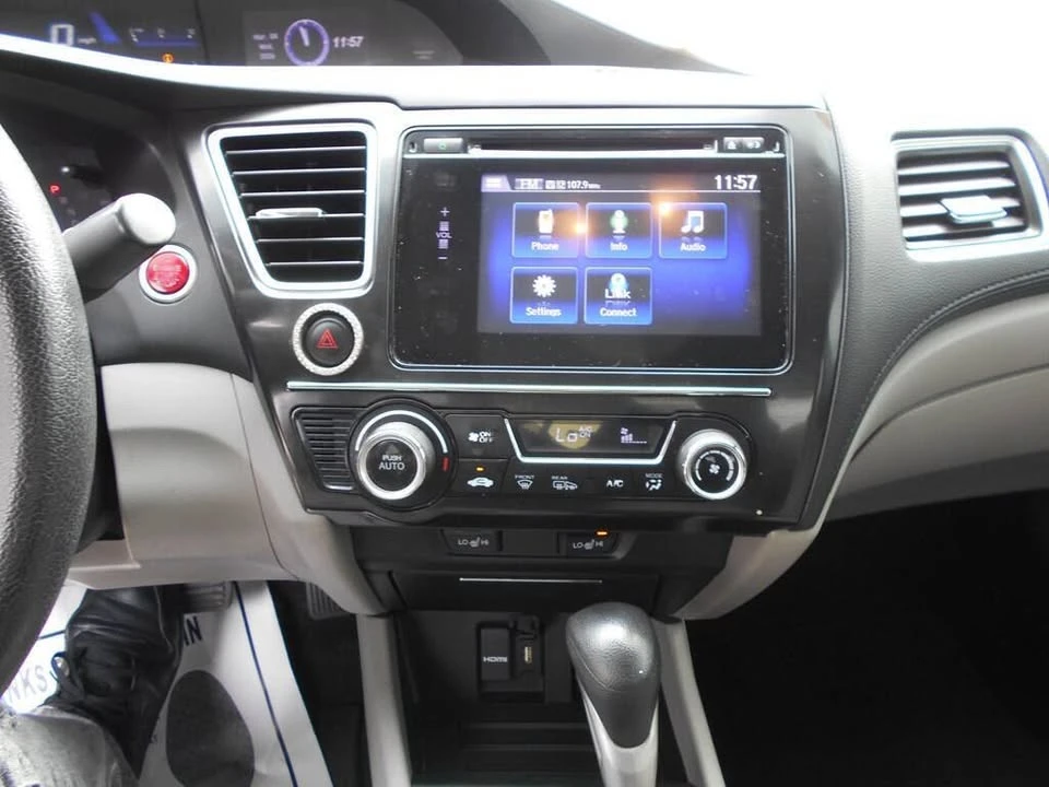 2015 Honda Civic 9th Gen - Image 13 of 20