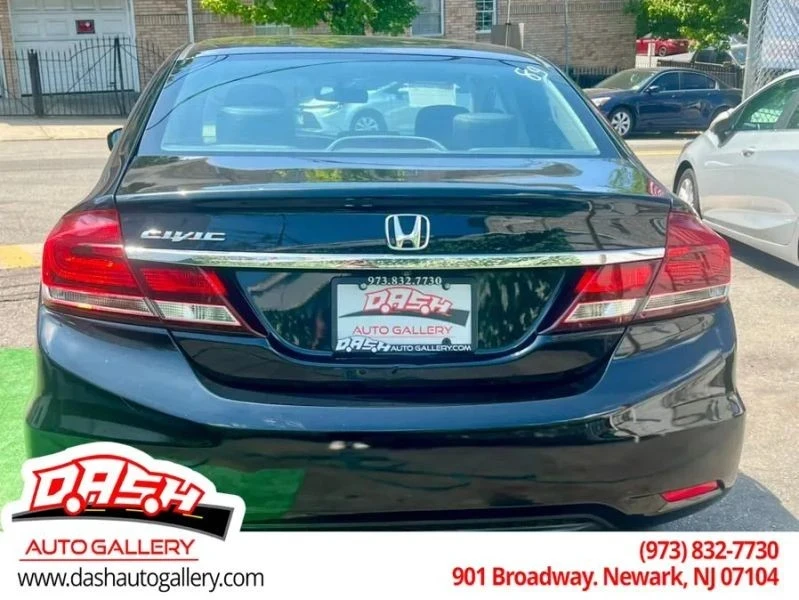 2015 Honda Civic 9th Gen - Image 8 of 12