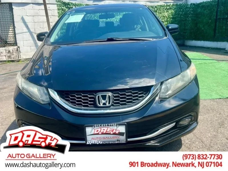 2015 Honda Civic 9th Gen - Image 3 of 12
