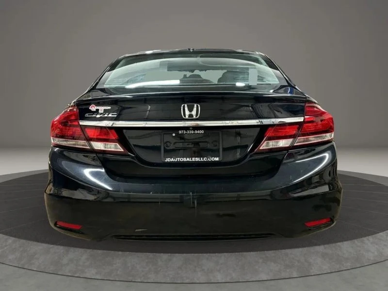 2015 Honda Civic 9th Gen - Image 4 of 12