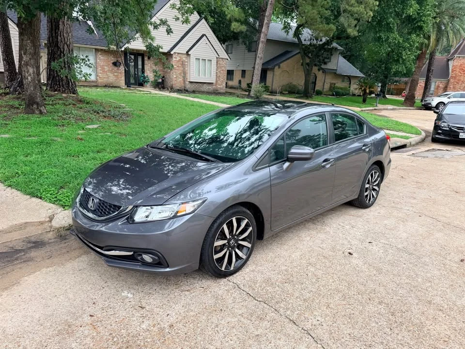 2015 Honda Civic 9th Gen - Image 3 of 21