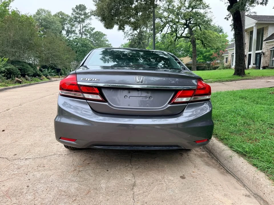 2015 Honda Civic 9th Gen - Image 5 of 21