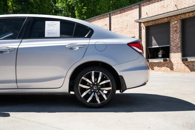 2015 Honda Civic 9th Gen - Image 5 of 28