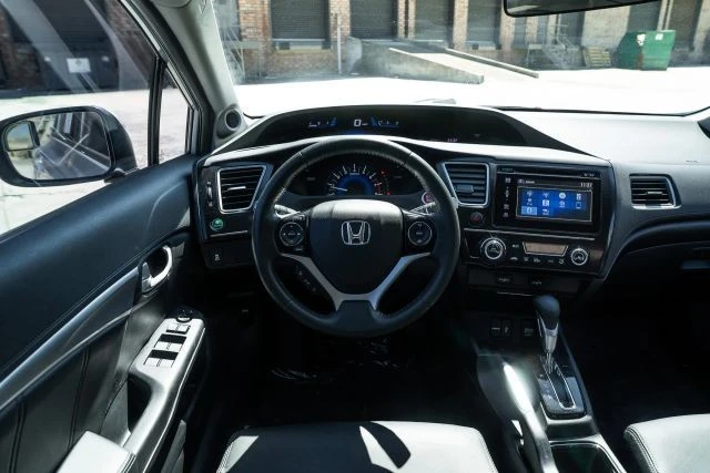 2015 Honda Civic 9th Gen - Image 26 of 28