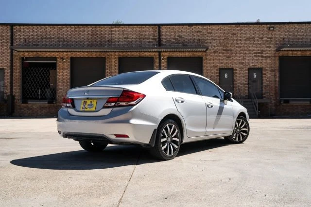 2015 Honda Civic 9th Gen - Image 2 of 28