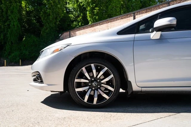 2015 Honda Civic 9th Gen - Image 3 of 28