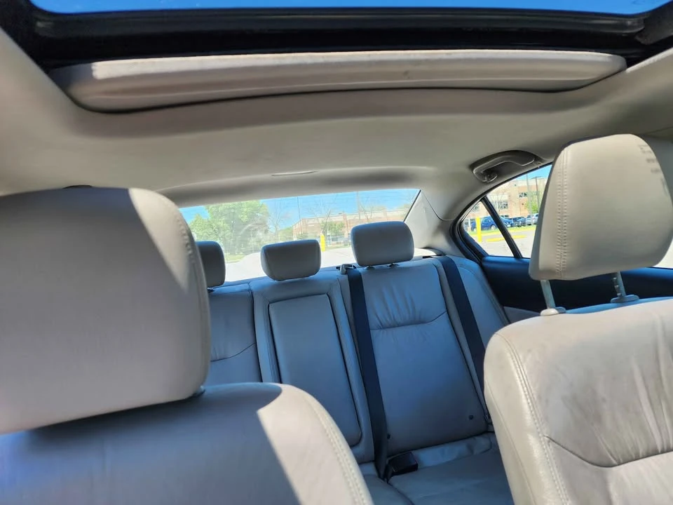 2015 Honda Civic 9th Gen - Image 17 of 19