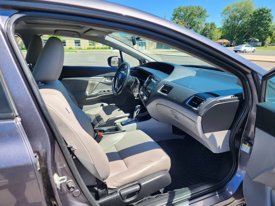 2015 Honda Civic 9th Gen - Image 13 of 19