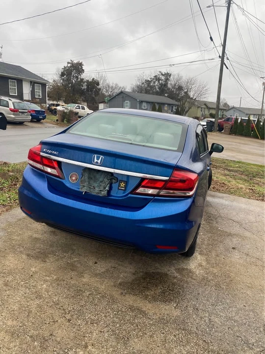2015 Honda Civic 9th Gen - Image 3 of 4