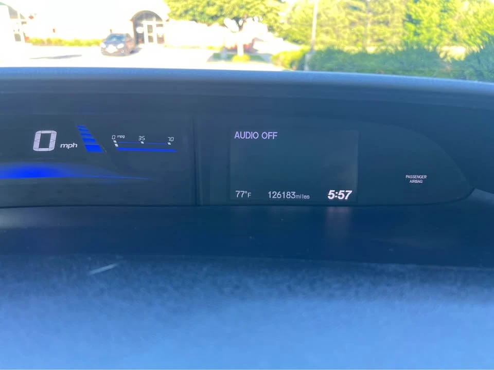 2015 Honda Civic 9th Gen - Image 10 of 12