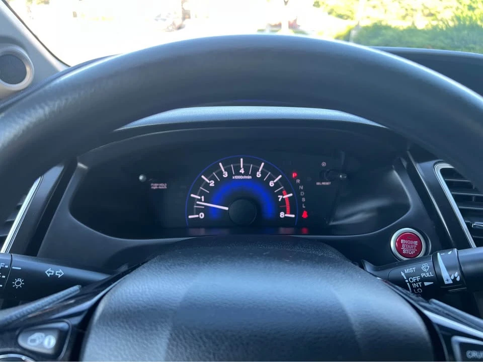 2015 Honda Civic 9th Gen - Image 11 of 12