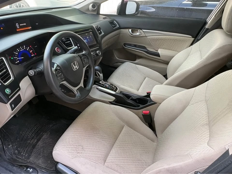 2015 Honda Civic 9th Gen - Image 10 of 17