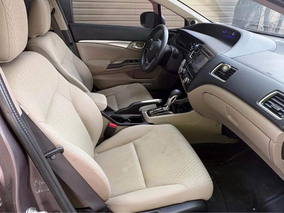 2015 Honda Civic 9th Gen - Image 7 of 17