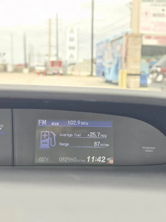 2015 Honda Civic 9th Gen - Image 17 of 20