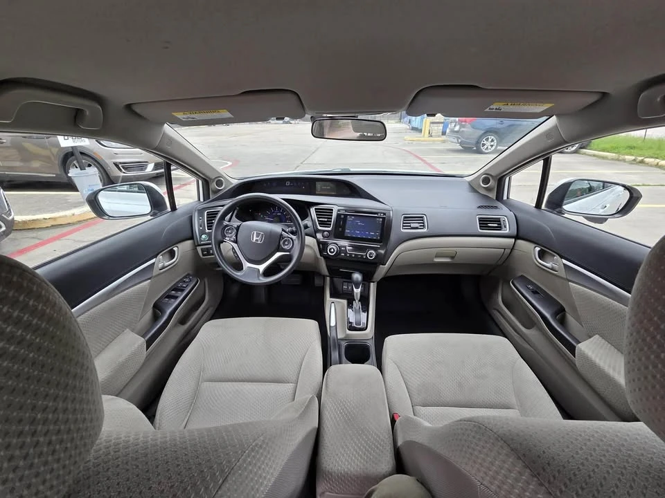 2015 Honda Civic 9th Gen - Image 9 of 20