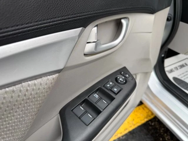 2015 Honda Civic 9th Gen - Image 11 of 21