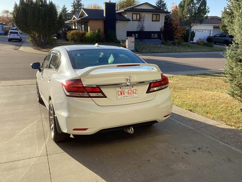 2015 Honda Civic 9th Gen - Image 3 of 8