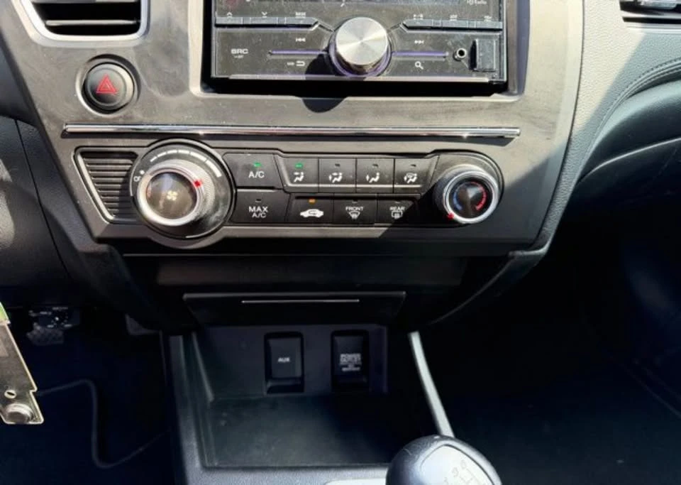 2015 Honda Civic 9th Gen - Image 15 of 17