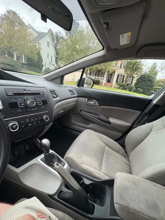 2015 Honda Civic 9th Gen - Image 12 of 14