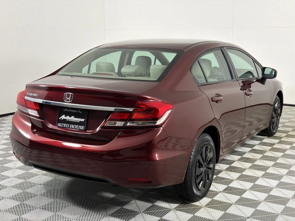 2015 Honda Civic 9th Gen - Image 5 of 12