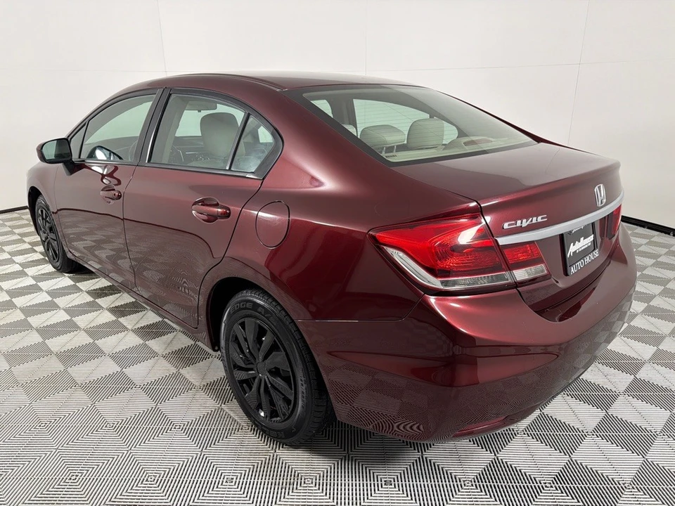 2015 Honda Civic 9th Gen - Image 8 of 12