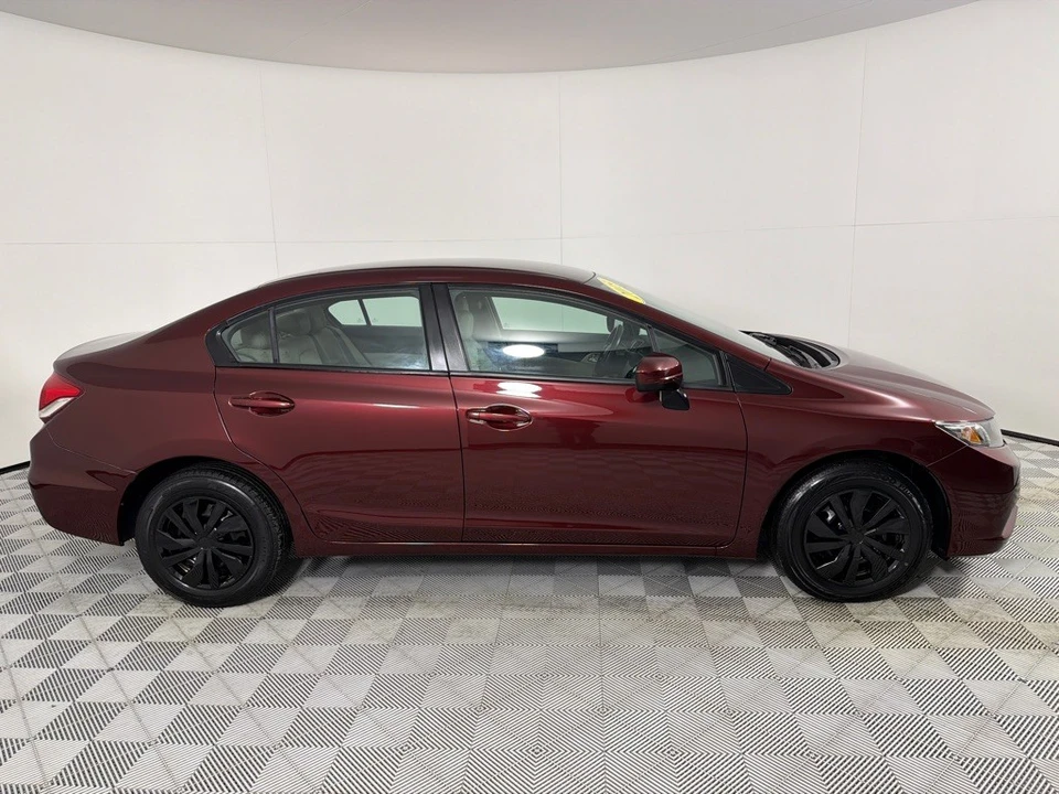 2015 Honda Civic 9th Gen - Image 4 of 12