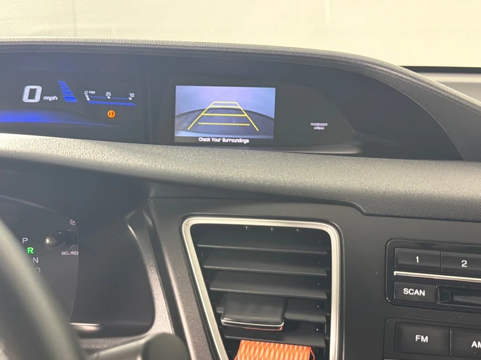 2015 Honda Civic 9th Gen - Image 16 of 24