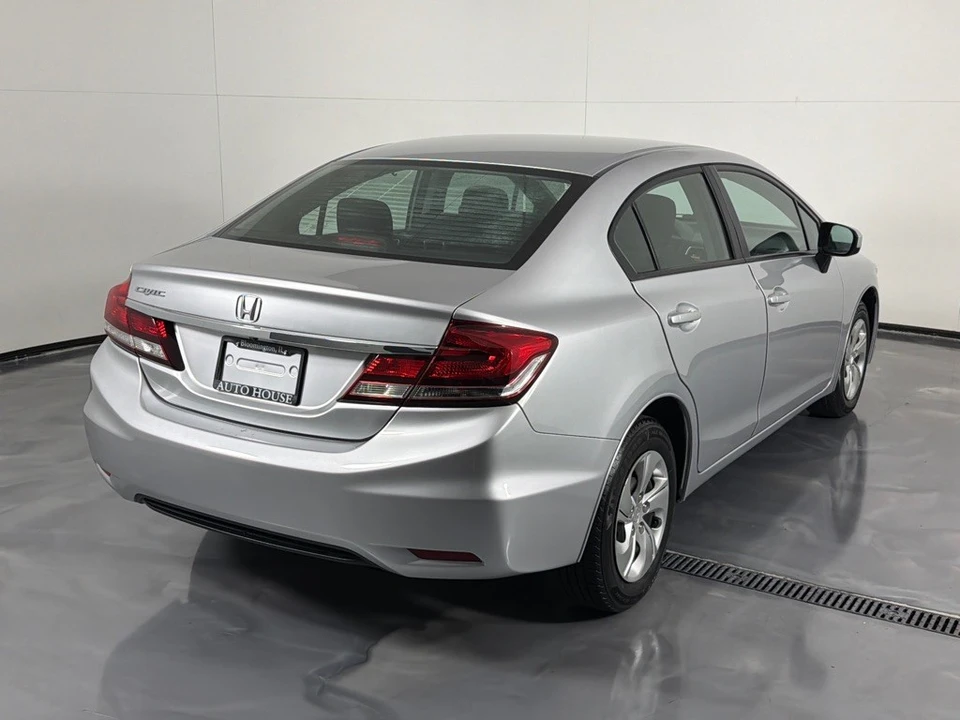 2015 Honda Civic 9th Gen - Image 5 of 24