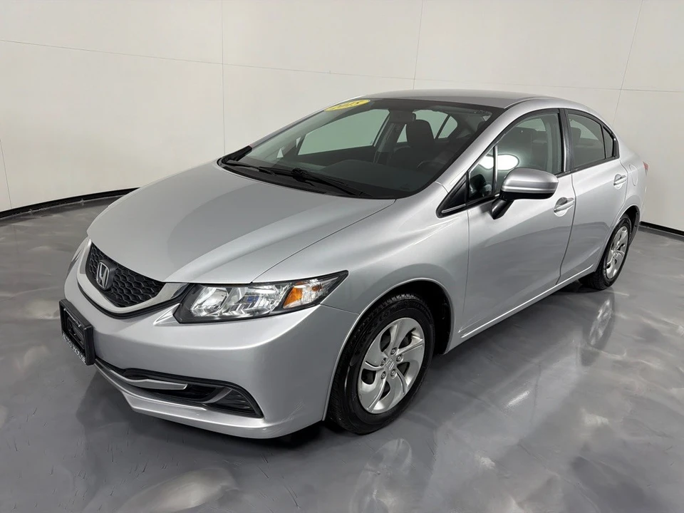 2015 Honda Civic 9th Gen - Image 9 of 24