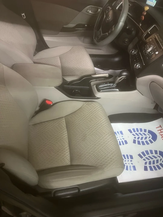 2015 Honda Civic 9th Gen - Image 10 of 16