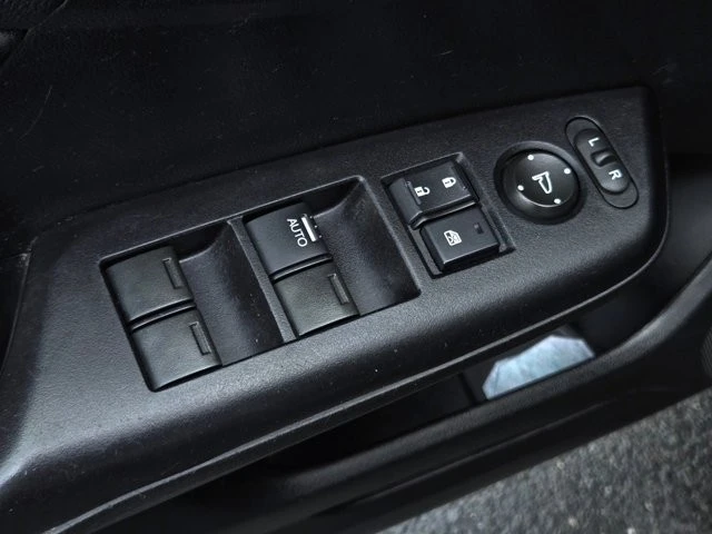 2015 Honda Civic 9th Gen - Image 8 of 19