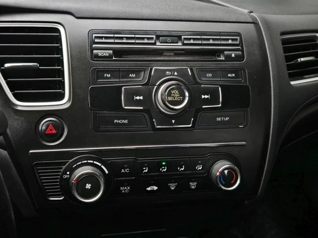 2015 Honda Civic 9th Gen - Image 15 of 19