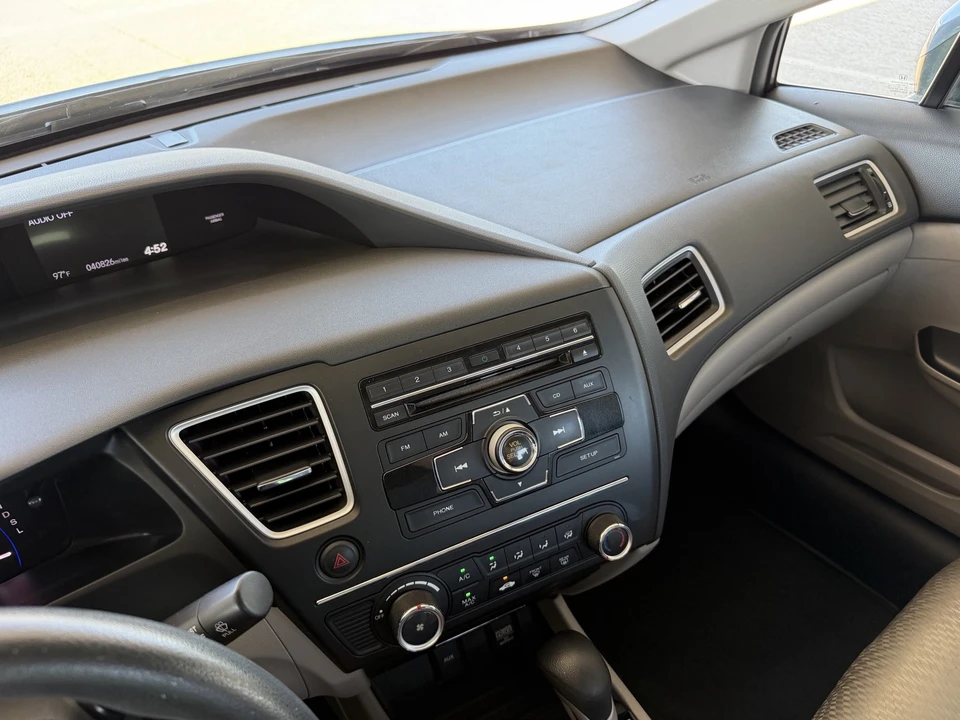 2015 Honda Civic 9th Gen - Image 18 of 21