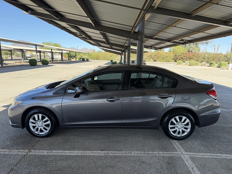 2015 Honda Civic 9th Gen - Image 6 of 21