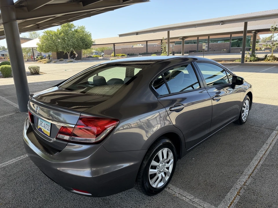 2015 Honda Civic 9th Gen - Image 9 of 21