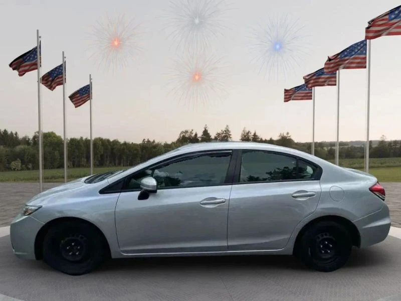 2015 Honda Civic 9th Gen - Image 3 of 12