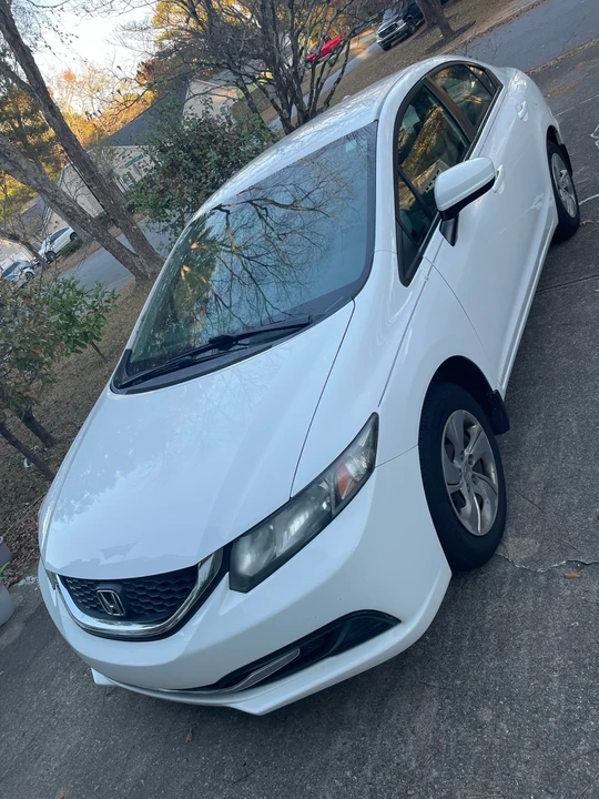 2015 Honda Civic 9th Gen - Image 2 of 20