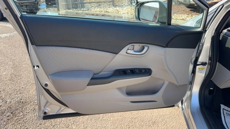2015 Honda Civic 9th Gen - Image 12 of 12