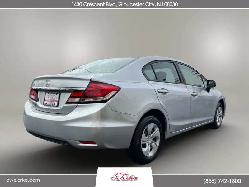 2015 Honda Civic 9th Gen - Image 6 of 12