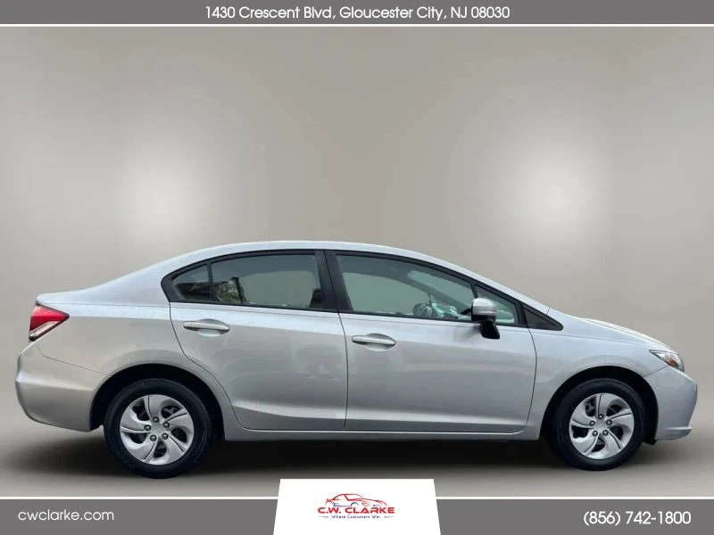 2015 Honda Civic 9th Gen - Image 5 of 12