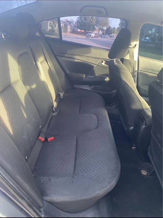 2015 Honda Civic 9th Gen - Image 8 of 11